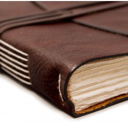 Leather notebook with Amalfi paper